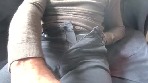 Snapshot of thickrum chatting on October 21, 11:26 am Thickru online show from October 21, 11:26 am