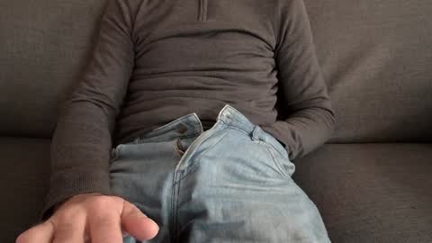 Snapshot of thickrum chatting on January 22, 11:23 am Thickru online show from January 22, 11:23 am