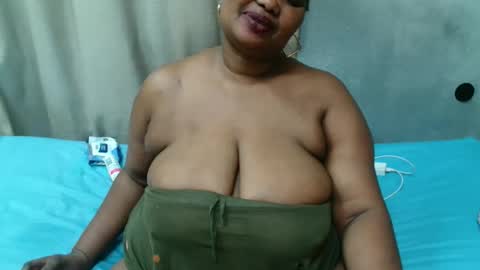 Pat online show from February 12, 9:07 pm