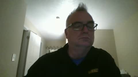 thickwhiteload online show from March 9, 1:49 pm