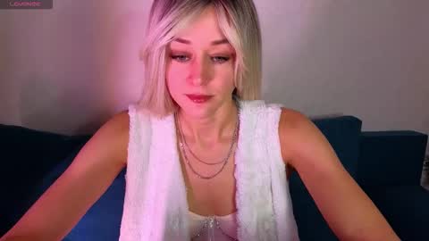 thief_of_hearts_ online show from September 21, 2:04 am