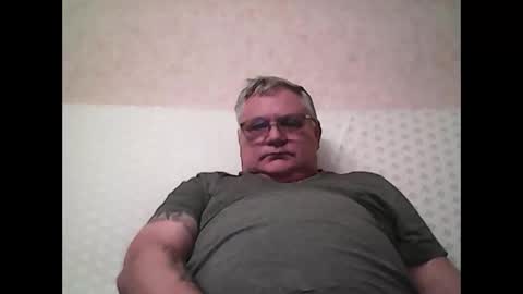 Thierrysymp online show from November 27, 5:42 pm