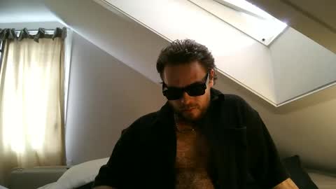 Thinking About This New Girl online show from March 12, 9:34 am