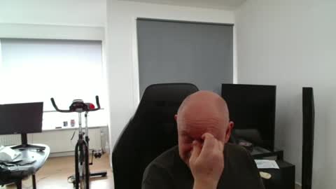 thomas315627 online show from April 3, 10:11 am