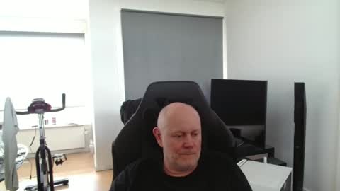 thomas315627 online show from June 5, 1:38 pm