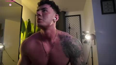 Thomas Falcon online show from June 25, 1:13 am