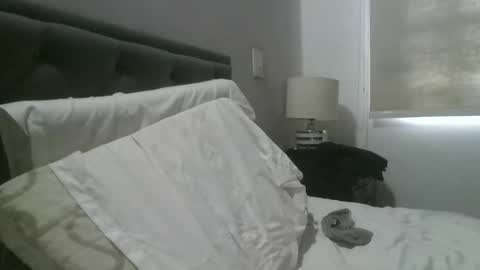 Thomas online show from January 17, 7:49 pm