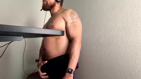 Snapshot of thomasgwhitecft chatting on October 14, 5:38 pm FatherTime online show from October 14, 5:38 pm