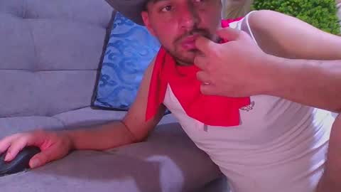 thomas  smith online show from March 8, 1:17 am