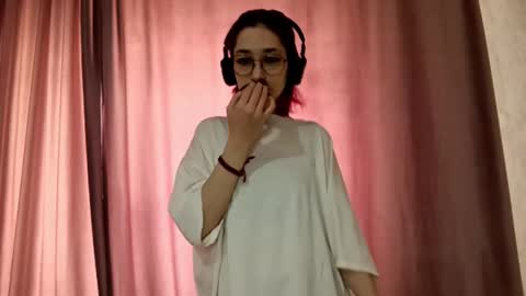 Lina online show from January 6, 6:39 am