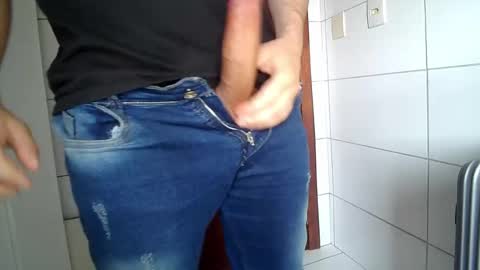 thomaz__ online show from September 24, 7:09 pm