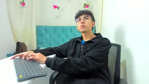  thommy comp online show from March 4, 3:00 am