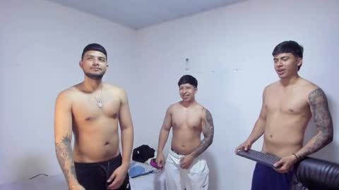 Snapshot of thomson_hot01 chatting on September 27, 5:27 am thomson_hot01 online show from September 27, 5:27 am