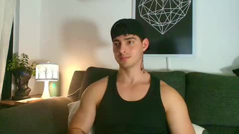 thomylov online show from March 12, 4:27 am