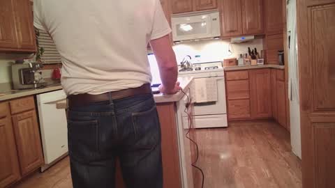 thongguy 2021 online show from January 30, 11:24 pm