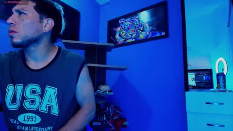 Thonixxx mr online show from March 19, 4:18 am