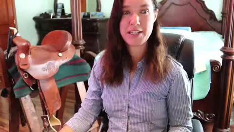 ThornburyRose online show from December 1, 7:34 pm