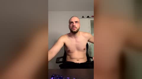 thorodinson03 online show from June 26, 12:49 am