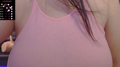 Tia Bella online show from March 4, 2:38 am