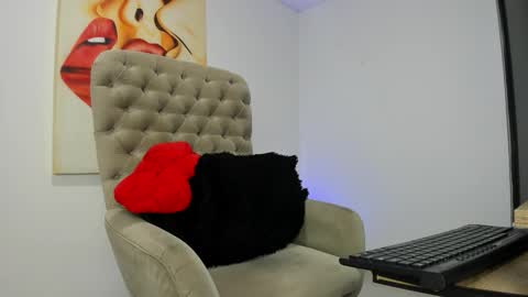 carolina online show from December 21, 10:54 am