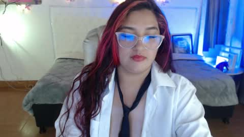 Tiana online show from May 26, 8:48 pm