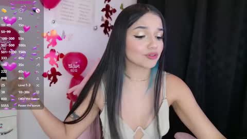 Tiana Le online show from February 26, 4:41 am