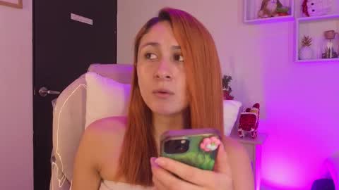 Tiarha online show from November 25, 5:06 am