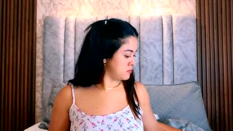 Tiff3 online show from March 30, 7:14 pm