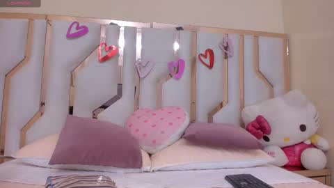    online show from February 26, 9:53 pm