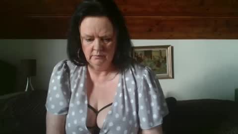 TiffanyMature online show from September 29, 2:16 pm