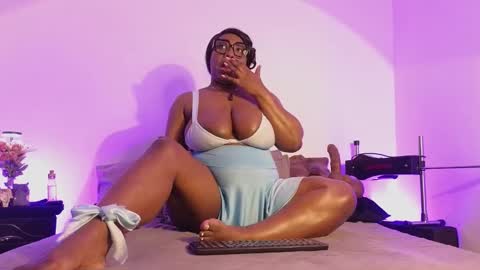 tifanny online show from March 26, 8:41 am