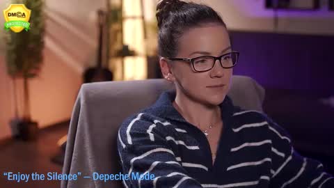 tiffanyriox online show from September 24, 11:55 pm