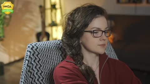 tiffanyriox online show from April 6, 11:50 pm