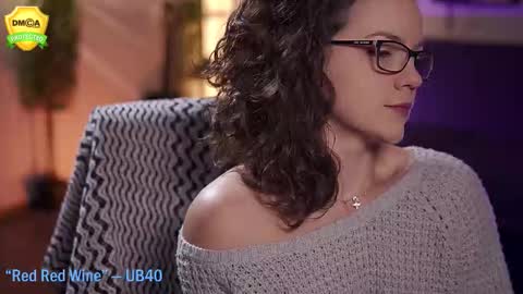 tiffanyriox online show from October 6, 11:44 pm