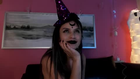 Stefany Suarez online show from October 10, 11:09 pm