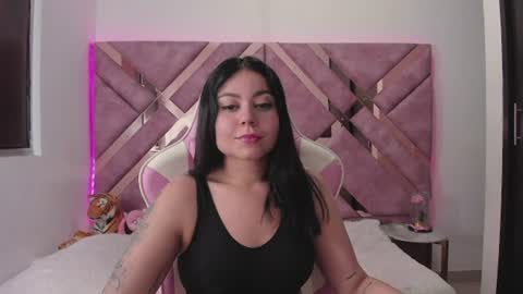 Ana online show from June 21, 6:03 pm