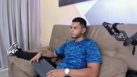 Tyler online show from January 31, 7:51 pm