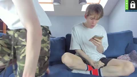 Snapshot of tim_milll chatting on March 3, 12:06 pm Tim online show from March 3, 12:06 pm