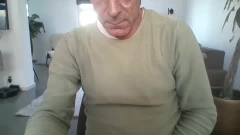 times20 online show from March 3, 10:33 am