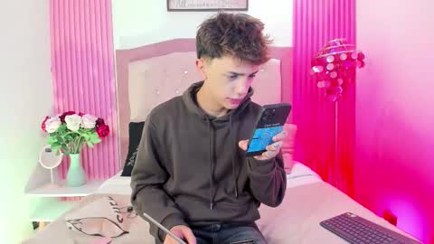 Timothy 21 years old online show from February 4, 9:19 pm