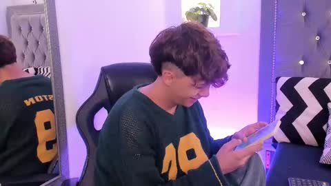 Timothy 21 years old online show from November 30, 5:58 am