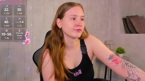 Stella online show from April 10, 1:00 am