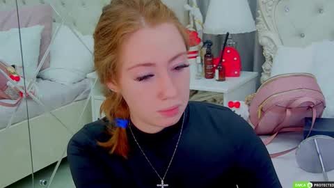 Tina online show from November 25, 4:33 am