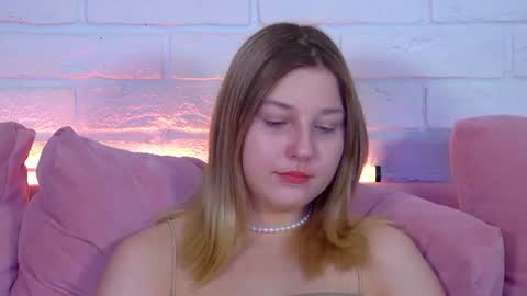 TinaBurton online show from June 15, 4:21 pm