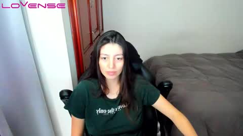 Tina online show from February 25, 7:39 pm