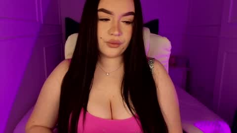 hi im curvy babyface girlie Tina online show from March 25, 8:10 am