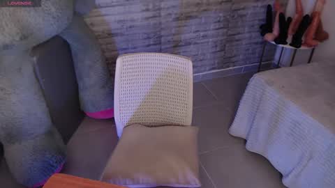 Tinna Goddess online show from November 25, 3:22 pm