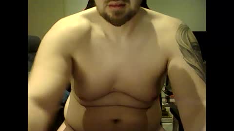 Snapshot of tinstranger33 chatting on January 16, 5:00 am tinstranger33 online show from January 16, 5:00 am