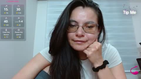 Tiny Caroline online show from July 23, 3:59 am