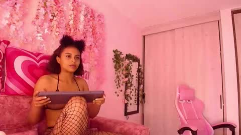 Tiny  online show from March 18, 5:52 pm